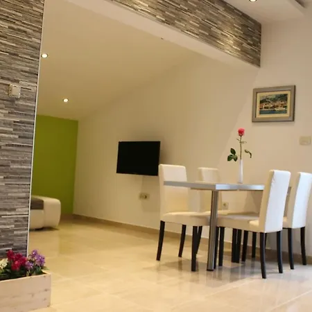 Apartament Beautiful